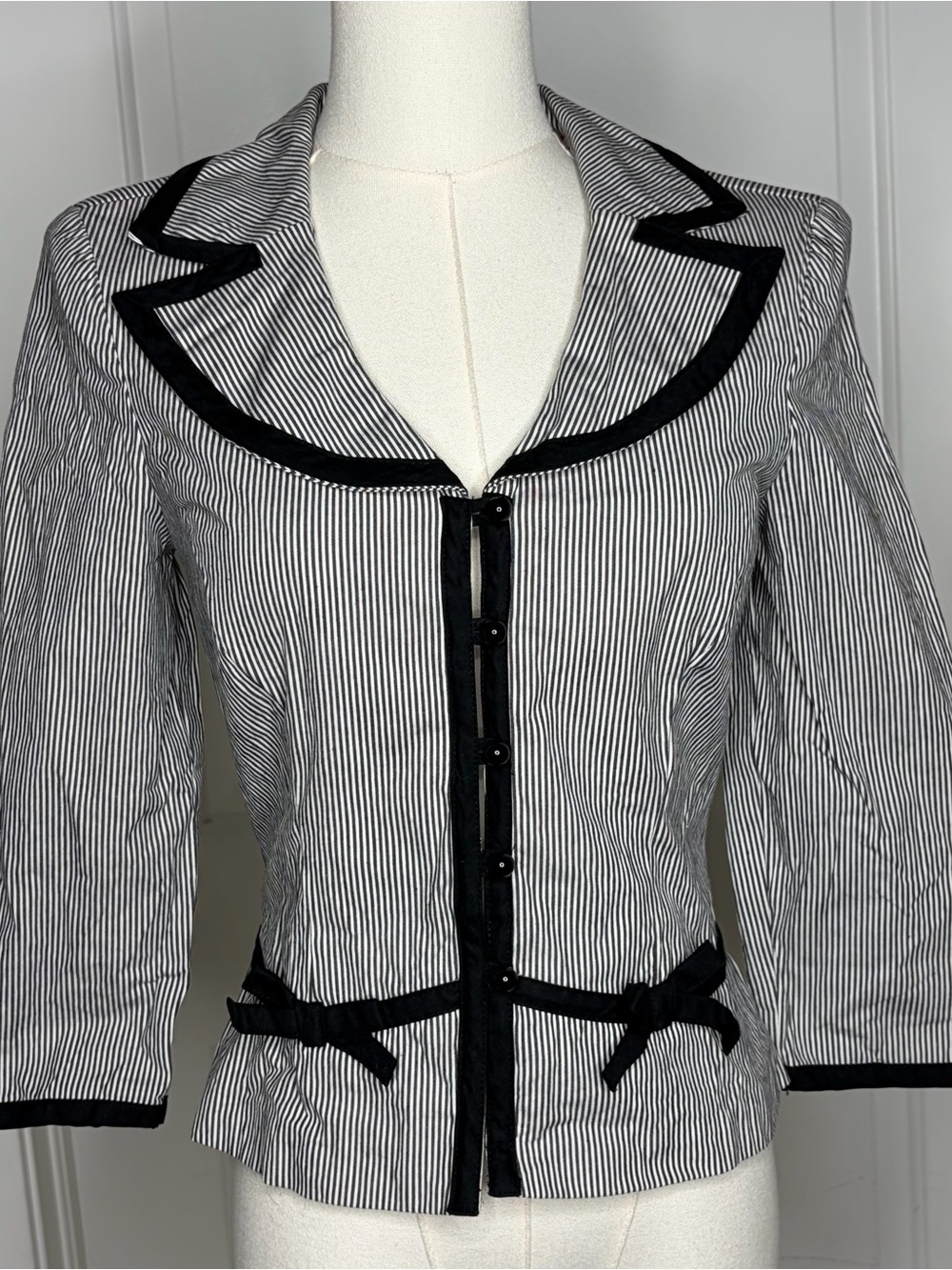 Vintage Y2K My Michelle Black White Pinstripe Bow Accent Blazer Jacket